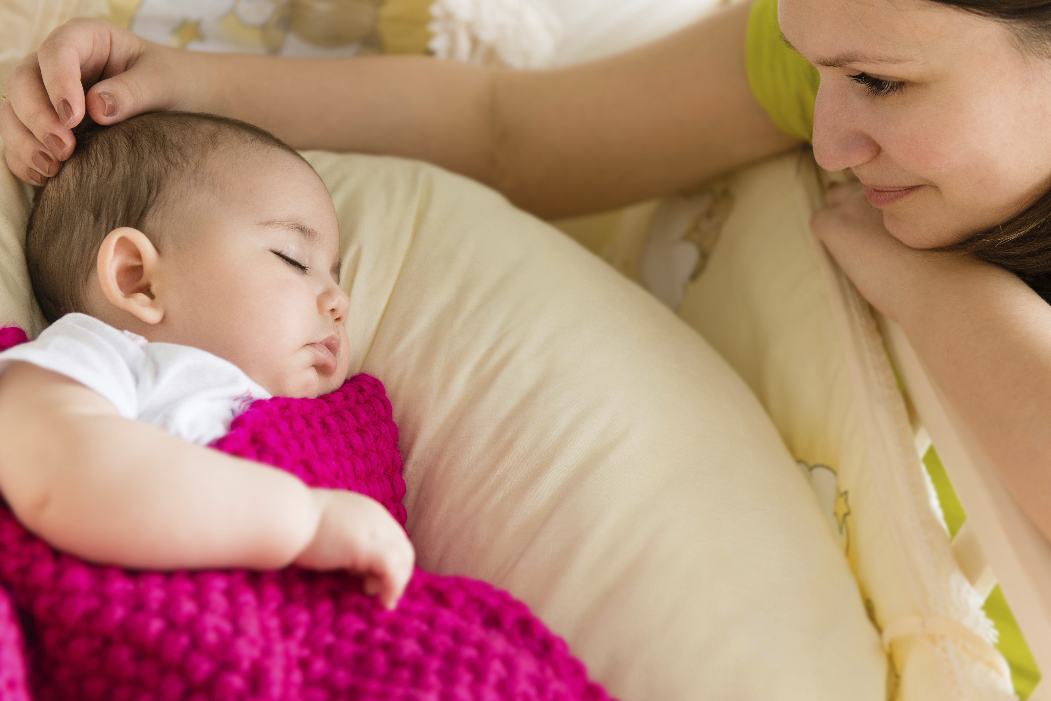 Bagaimana Cara Agar Bayi Anda Tidur – Petunjuk dari Para Ibu Medela